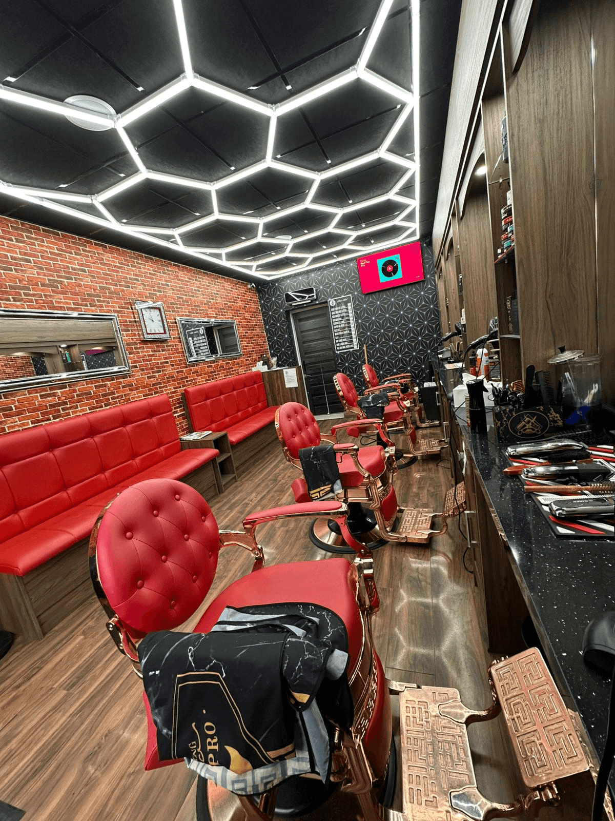 Best Barbers Near Me in Meath background